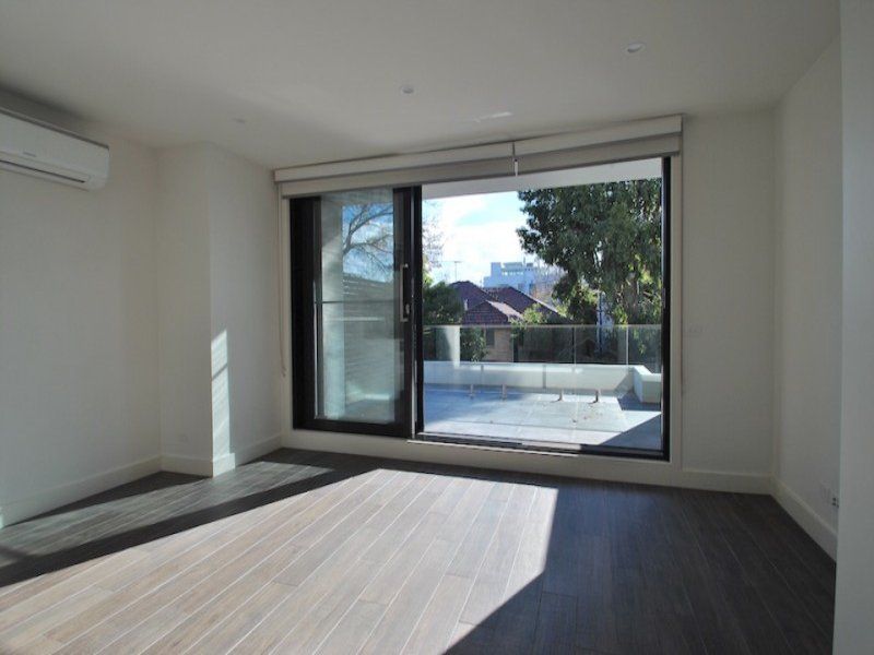 6/34 Pine Avenue, Elwood - Thumbnail 6