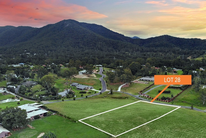 Quality Estate, North Facing block, town water only mins to Samford Village