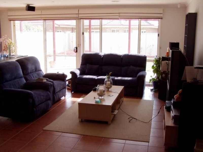 CAROLINE SPRINGS, Caroline Springs - Thumbnail 3