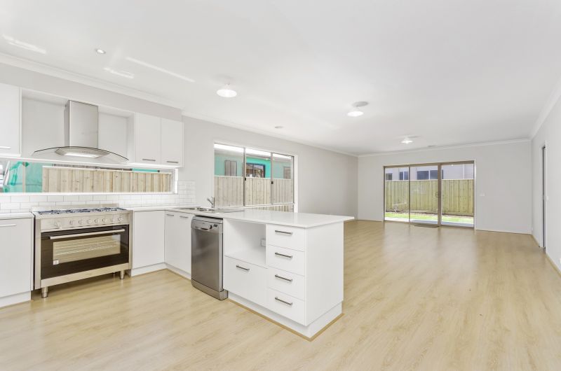 6 Mahogany Lane Ocean Grove VIC, Ocean Grove - Thumbnail 3