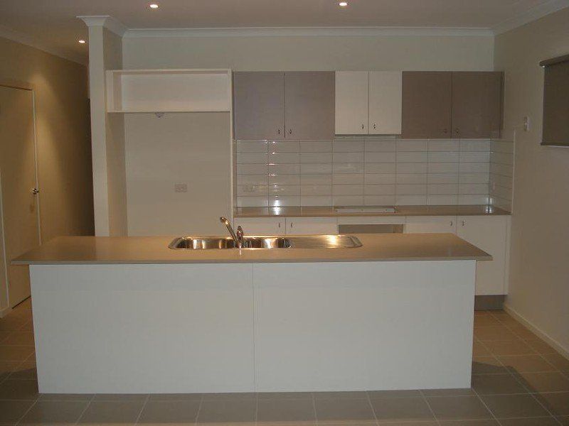 23 Perlette Drive, Point Cook - Thumbnail 6