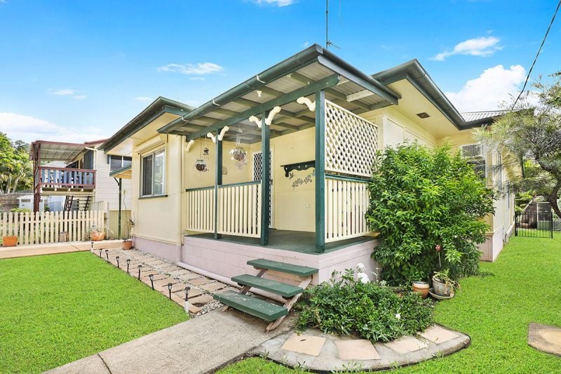 21 Palm Street Nambour QLD, Nambour - Thumbnail 3