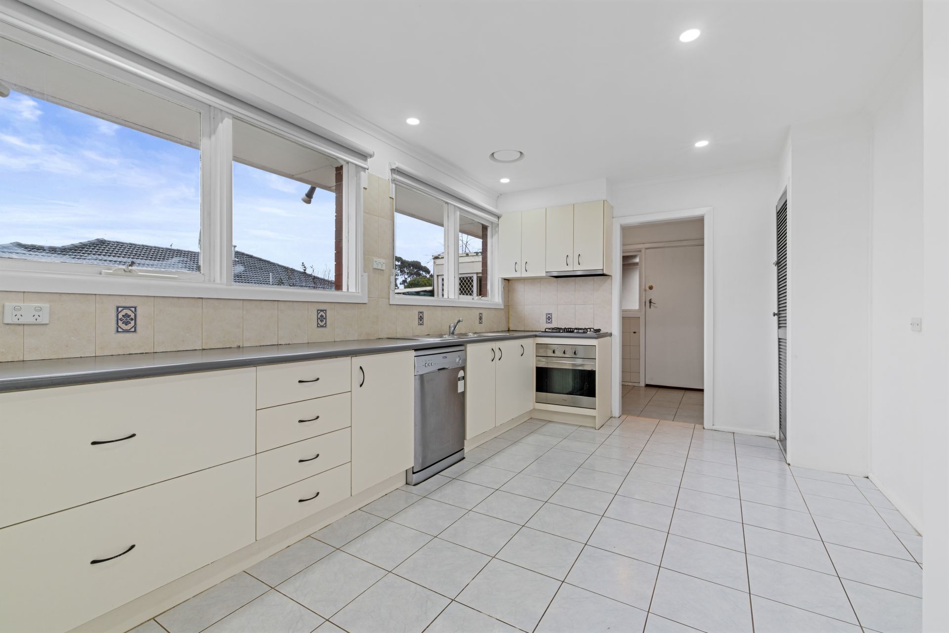 Spacious Thomastown Family Home!