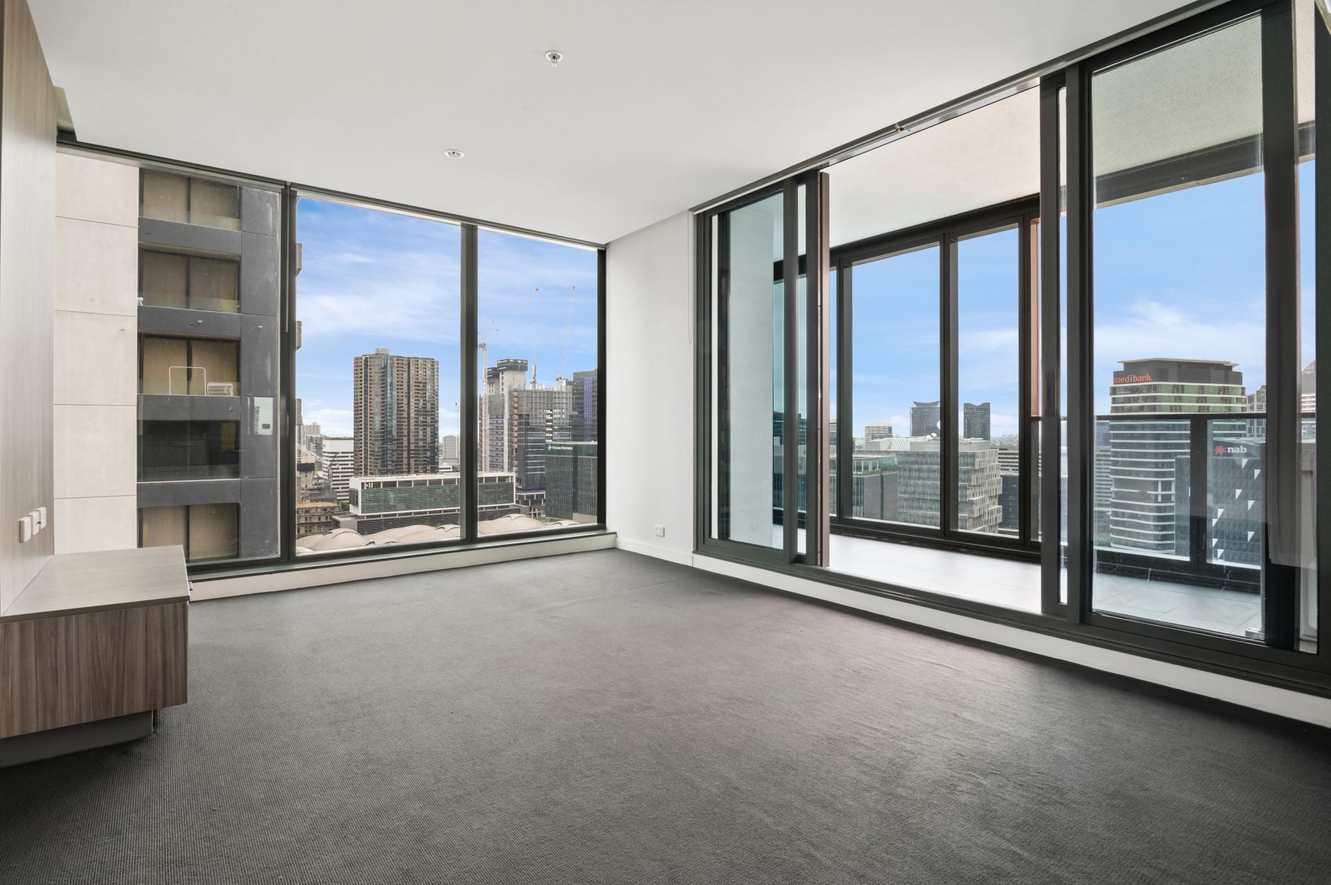 2211/220 Spencer Street Melbourne, Melbourne - Thumbnail 3