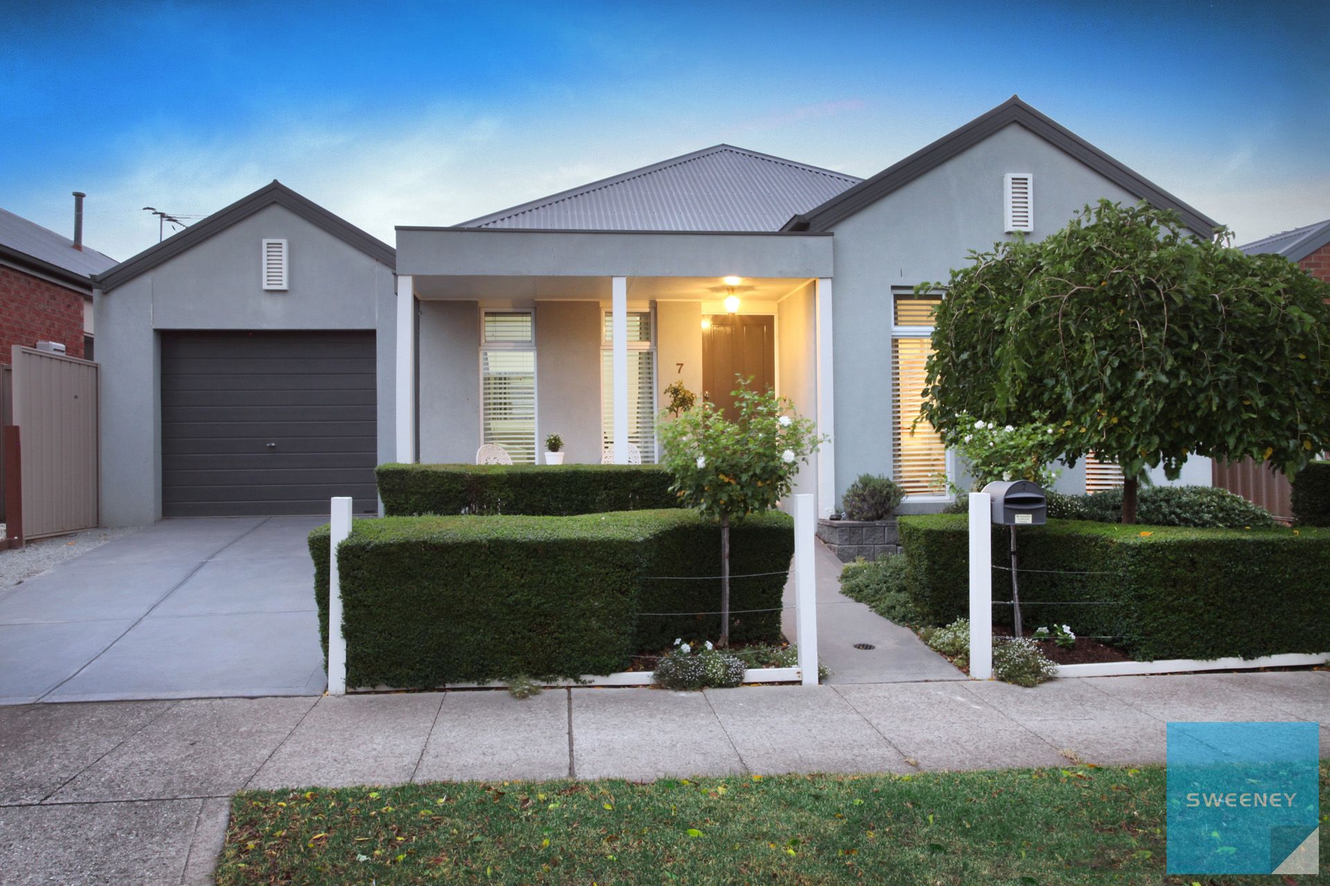 7 Matlock Street, Caroline Springs - Thumbnail 4