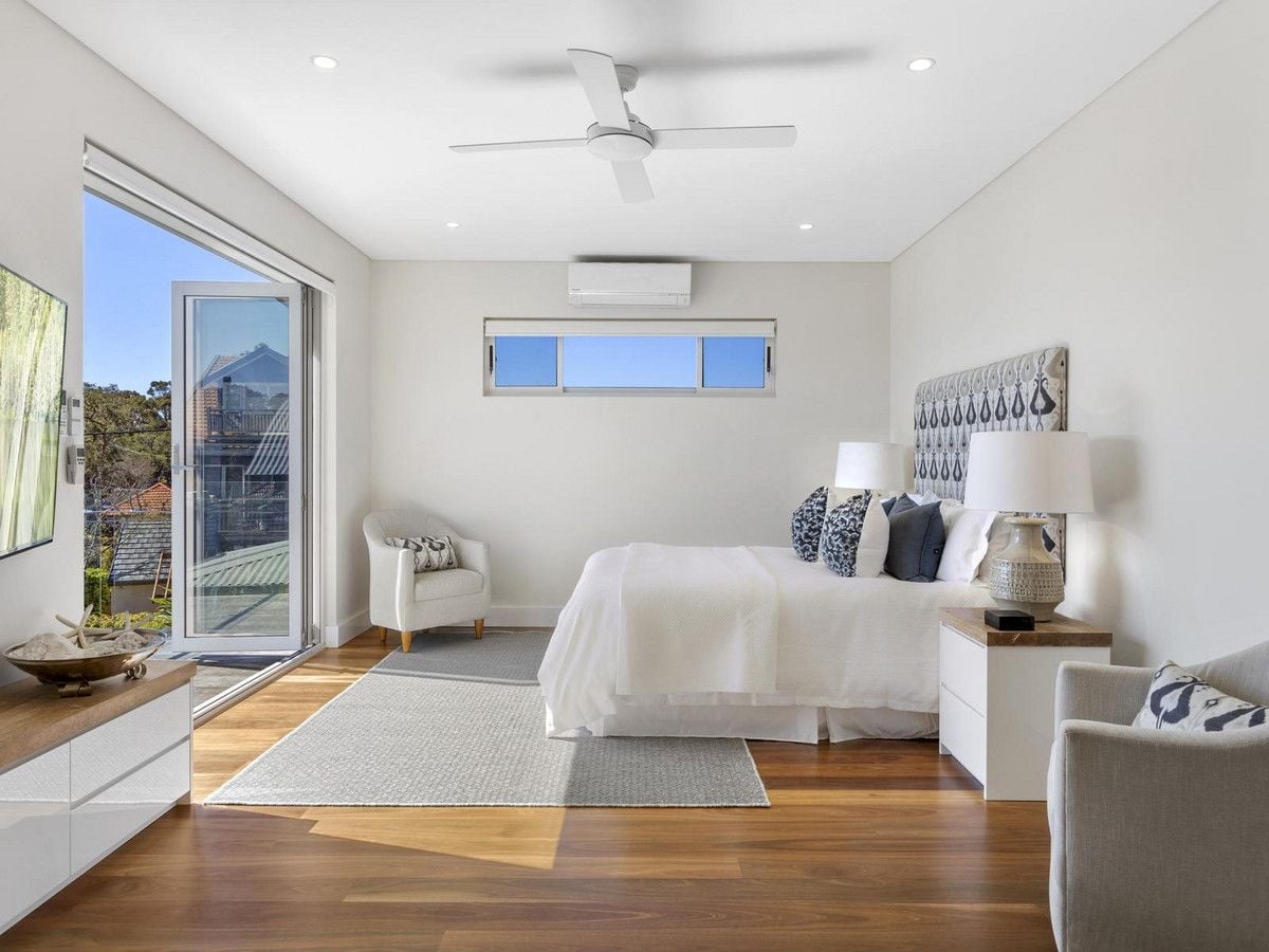 18 Neeworra Road Northbridge 2063