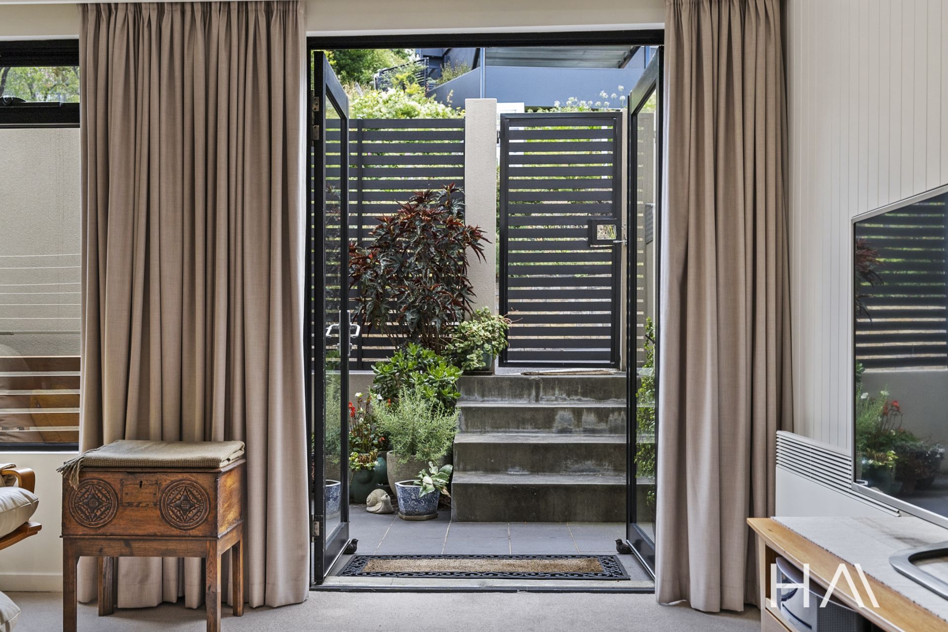 2/3 Norfolk Crescent Sandy Bay, Sandy Bay - Thumbnail 7