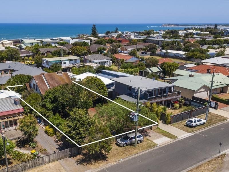 124 The Avenue OCEAN GROVE VIC, Ocean Grove - Thumbnail 2