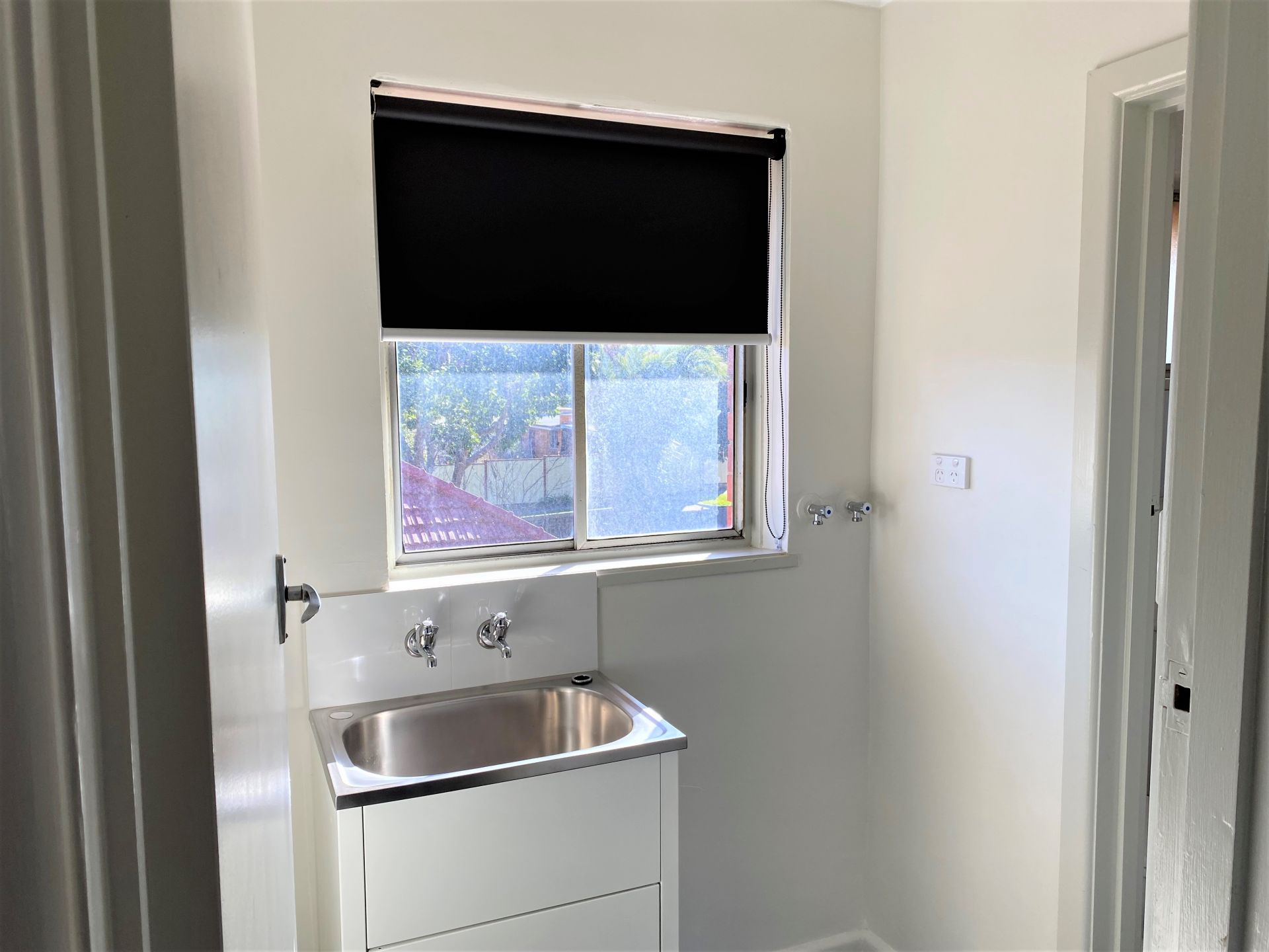Updated, 1 bedroom unit!