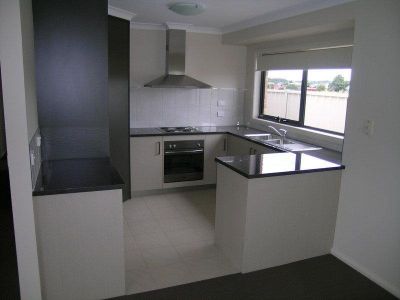 1/11A Middle Road, DEVONPORT, Devonport - Thumbnail 5