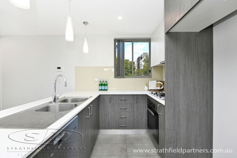 305/12-14 Mandemar Avenue, Homebush West, West - Thumbnail 5
