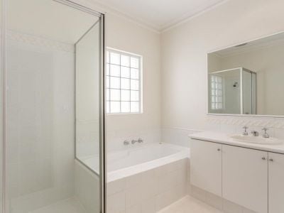 2/10 Hurstford Close, Peppermint Grove