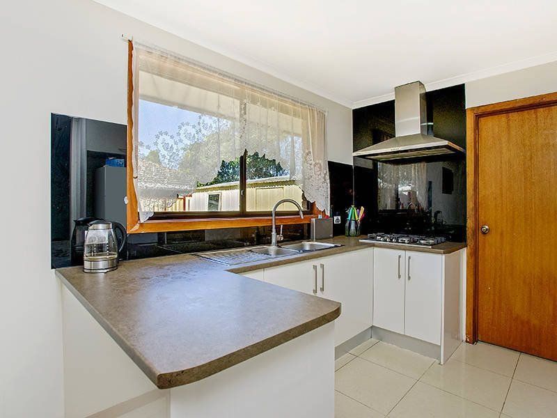 65 Victoria Street, Altona Meadows - Thumbnail 4