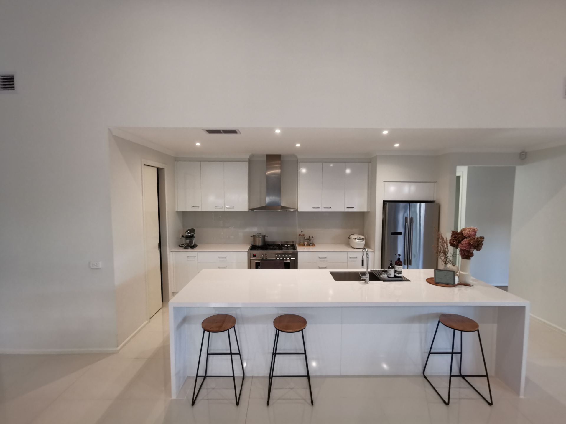 LUXURY LIVING!