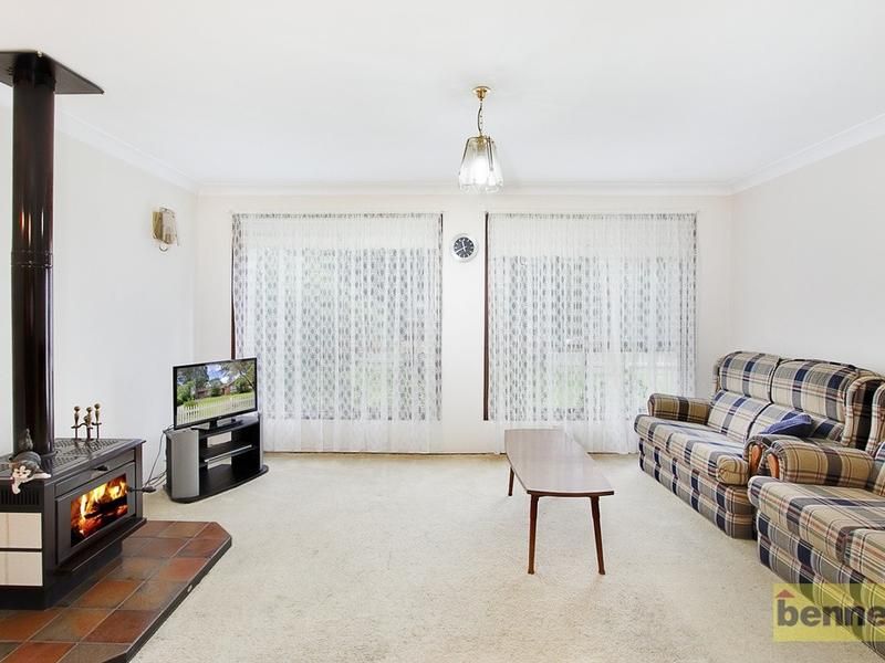 205 Spinks Road, Glossodia - Thumbnail 4