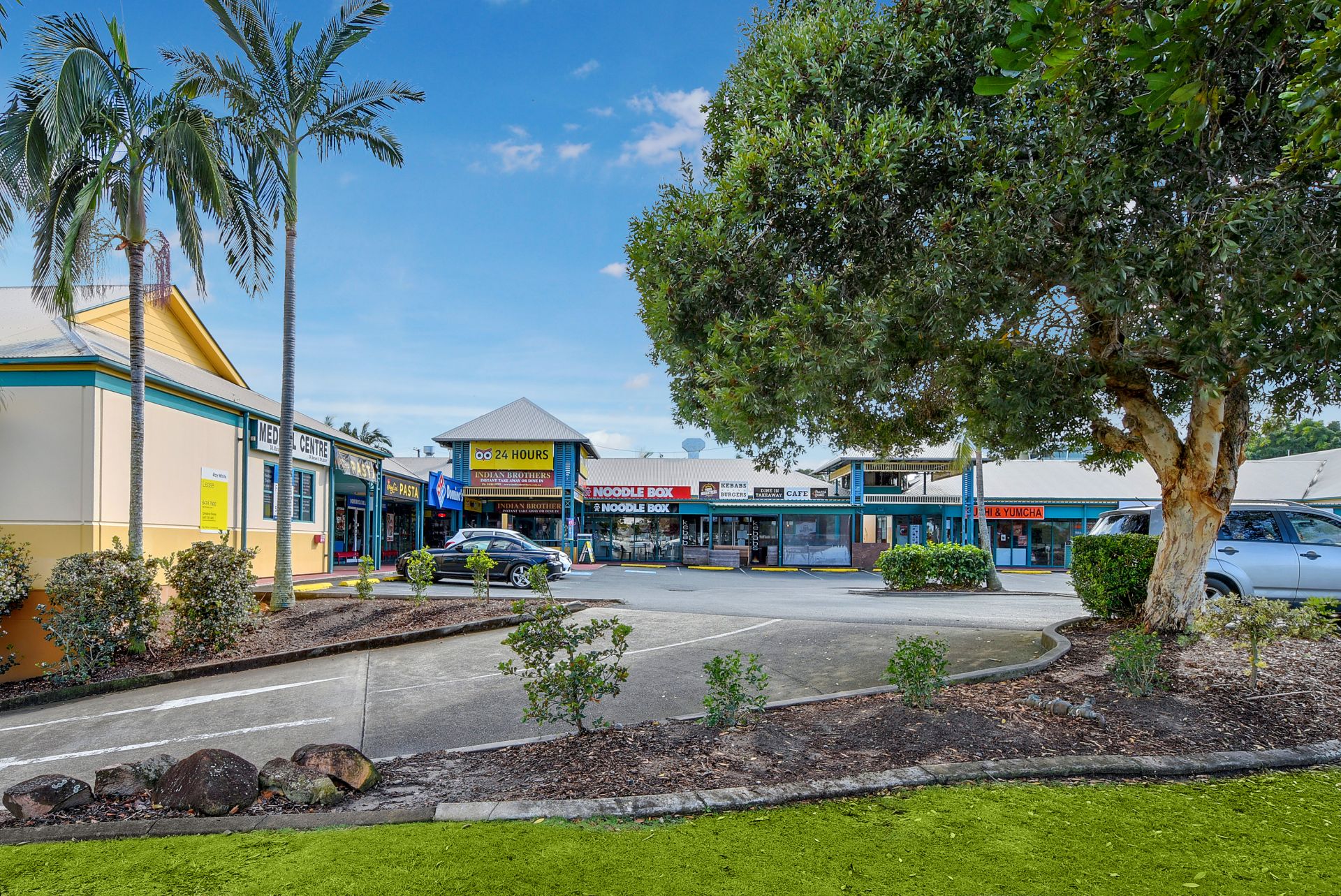 10 Yulunga Place Mooloolaba QLD, Mooloolaba - Thumbnail 4