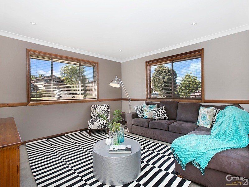 22 Spoonbill Avenue, WORONORA HEIGHTS, Woronora Heights - Thumbnail 3