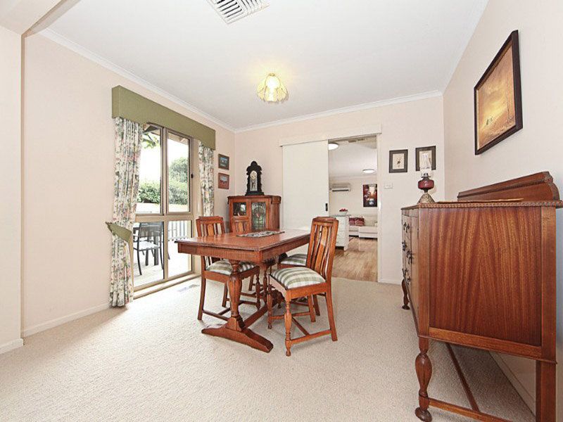 24 Beaumont Close, Chapman - Thumbnail 6