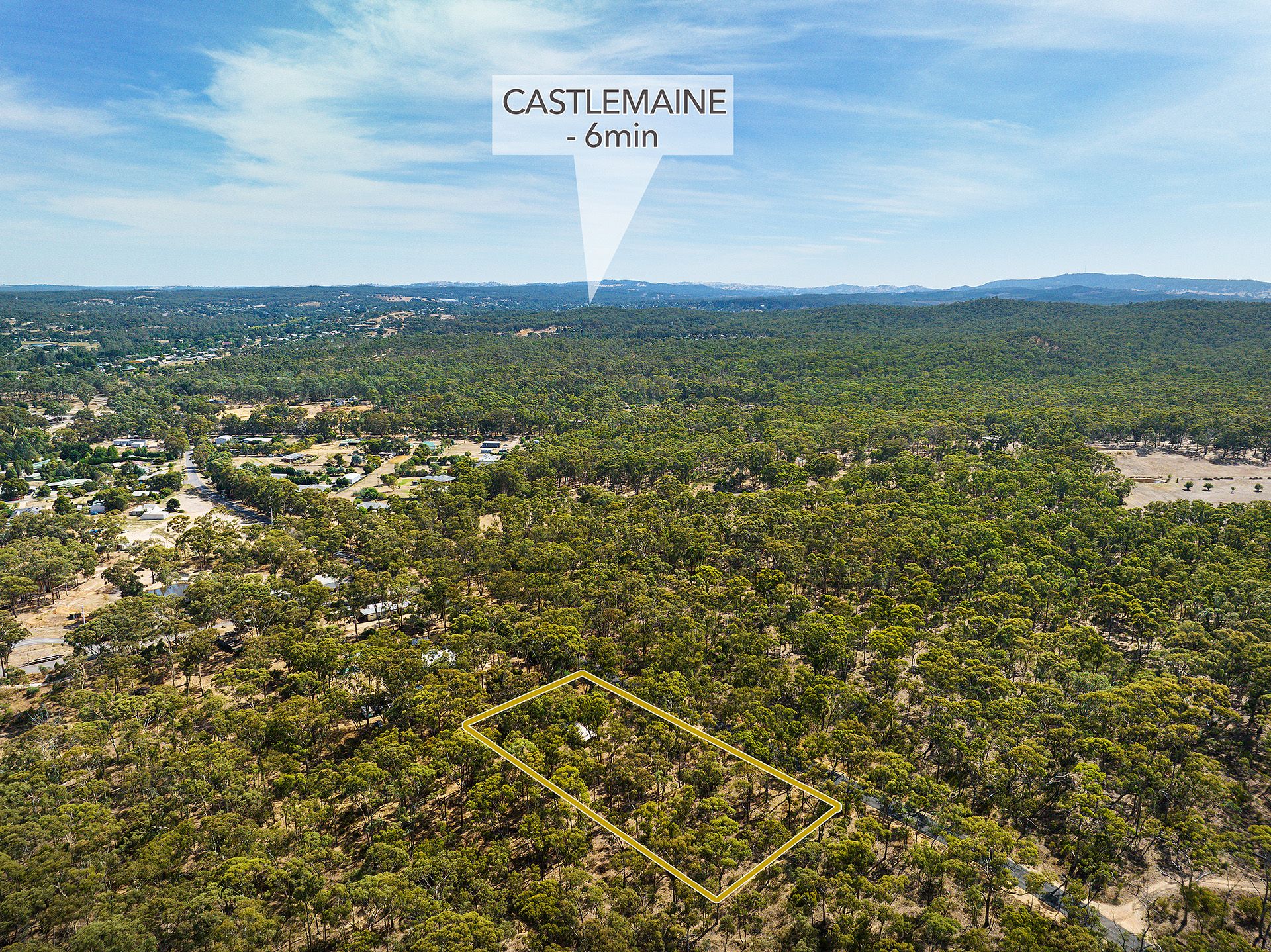 90 Fryers Road, Campbells Creek - Thumbnail 4