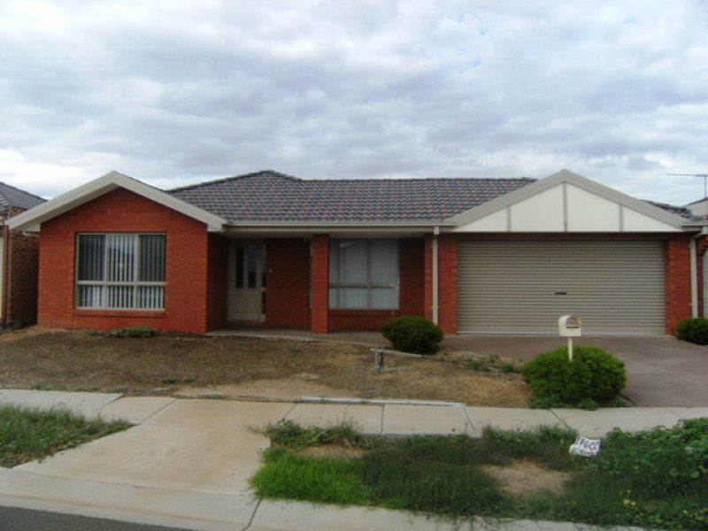 27 Jade Way, Hillside - Thumbnail 2