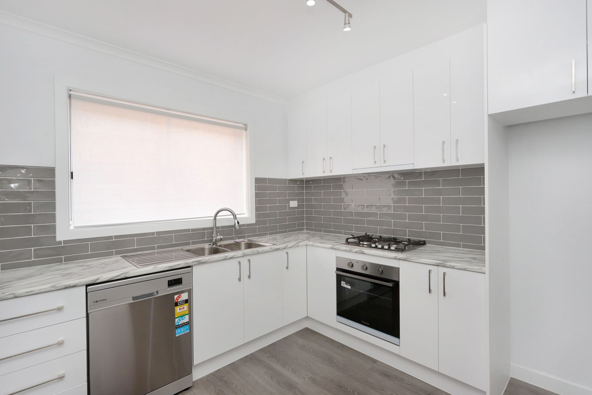 1/50 Bayview Road Seddon VIC, Seddon - Thumbnail 4