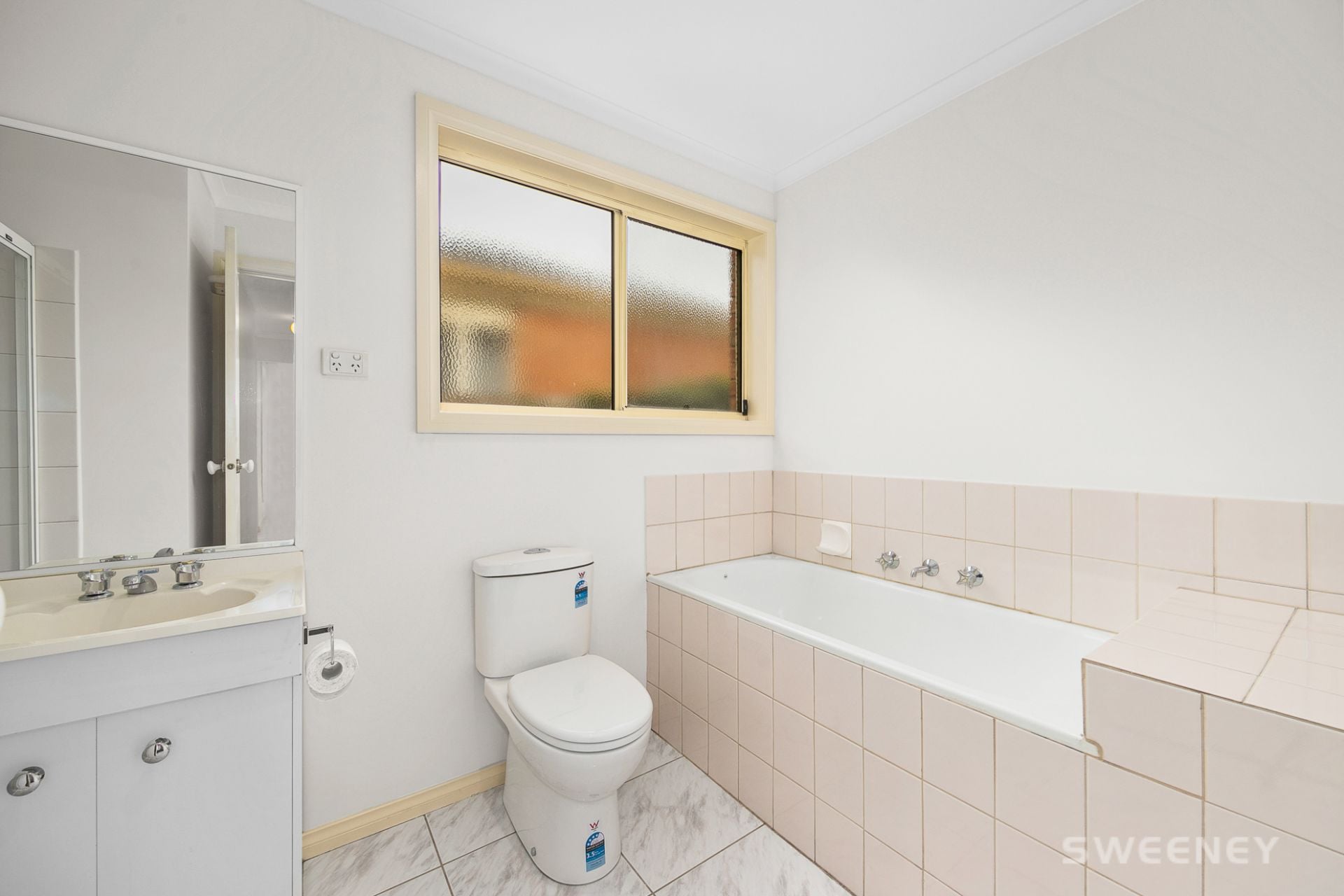 2/23 Tomkin Court, Altona Meadows - Thumbnail 8
