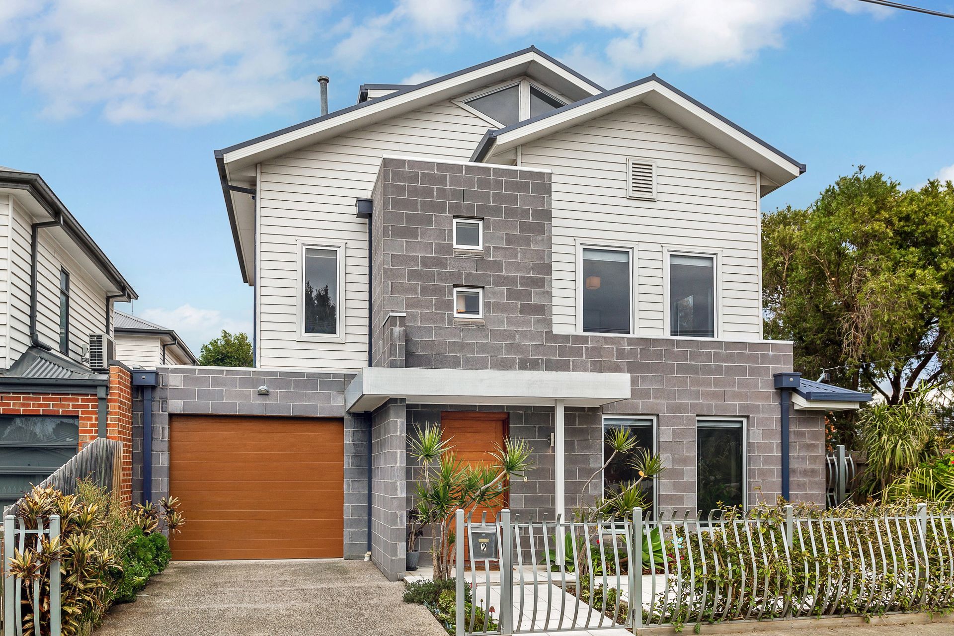 2 West Street, West Footscray - Thumbnail 2