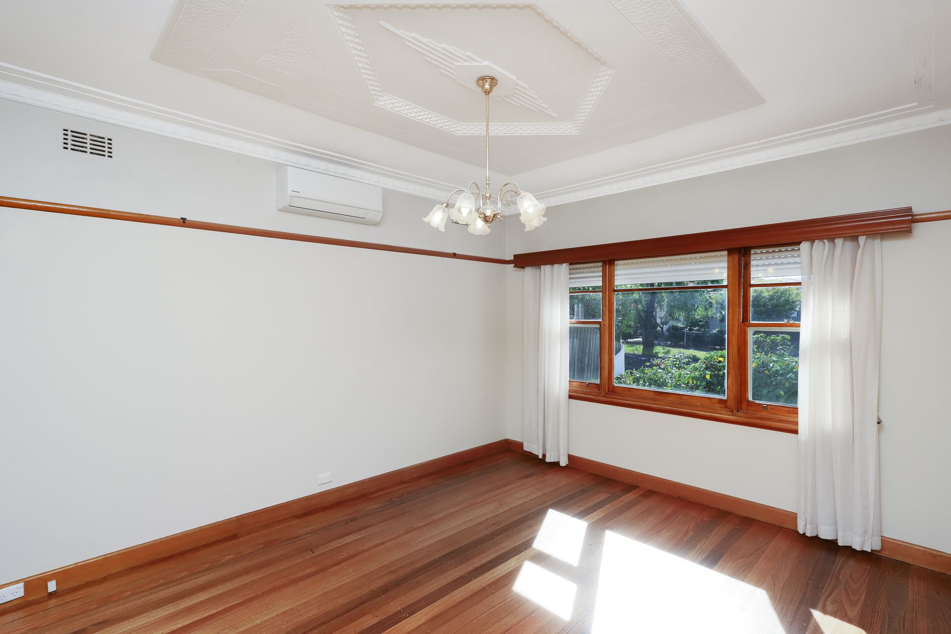 30 Bromyard Street Yarraville VIC, Yarraville - Thumbnail 3