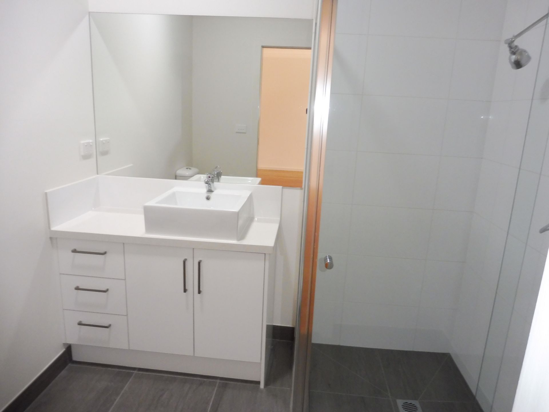 Brand New Unit!