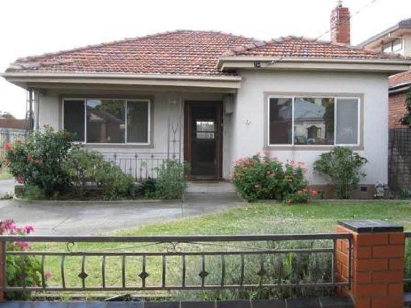 A Charming Home in Thornbury