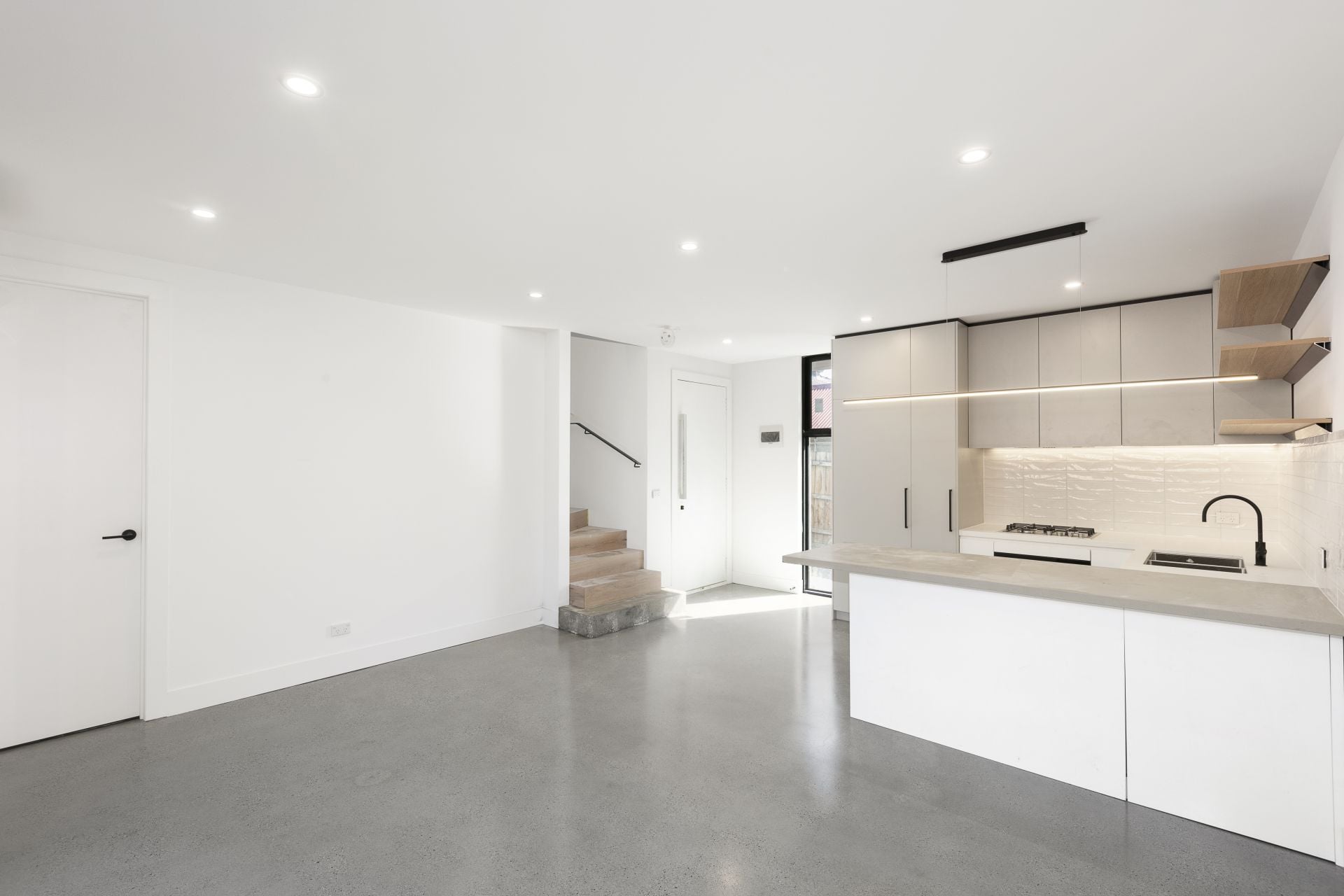 Stunning Brand New Architecturally Designed 2 bedroom Townhouses ** Unit 2 LEASED**