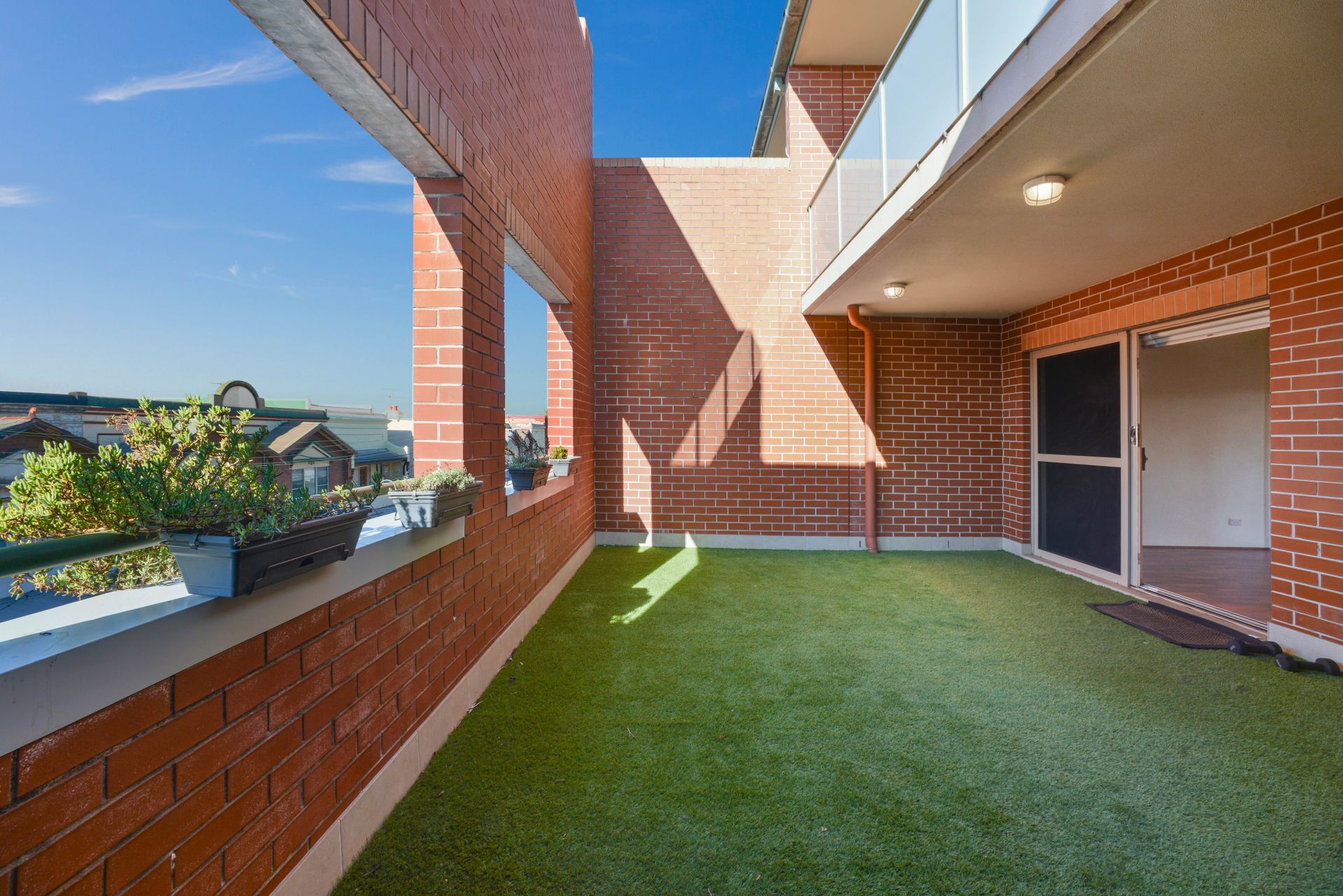 Real Estate For Lease 8/90100 Edwin Street North Croydon , NSW