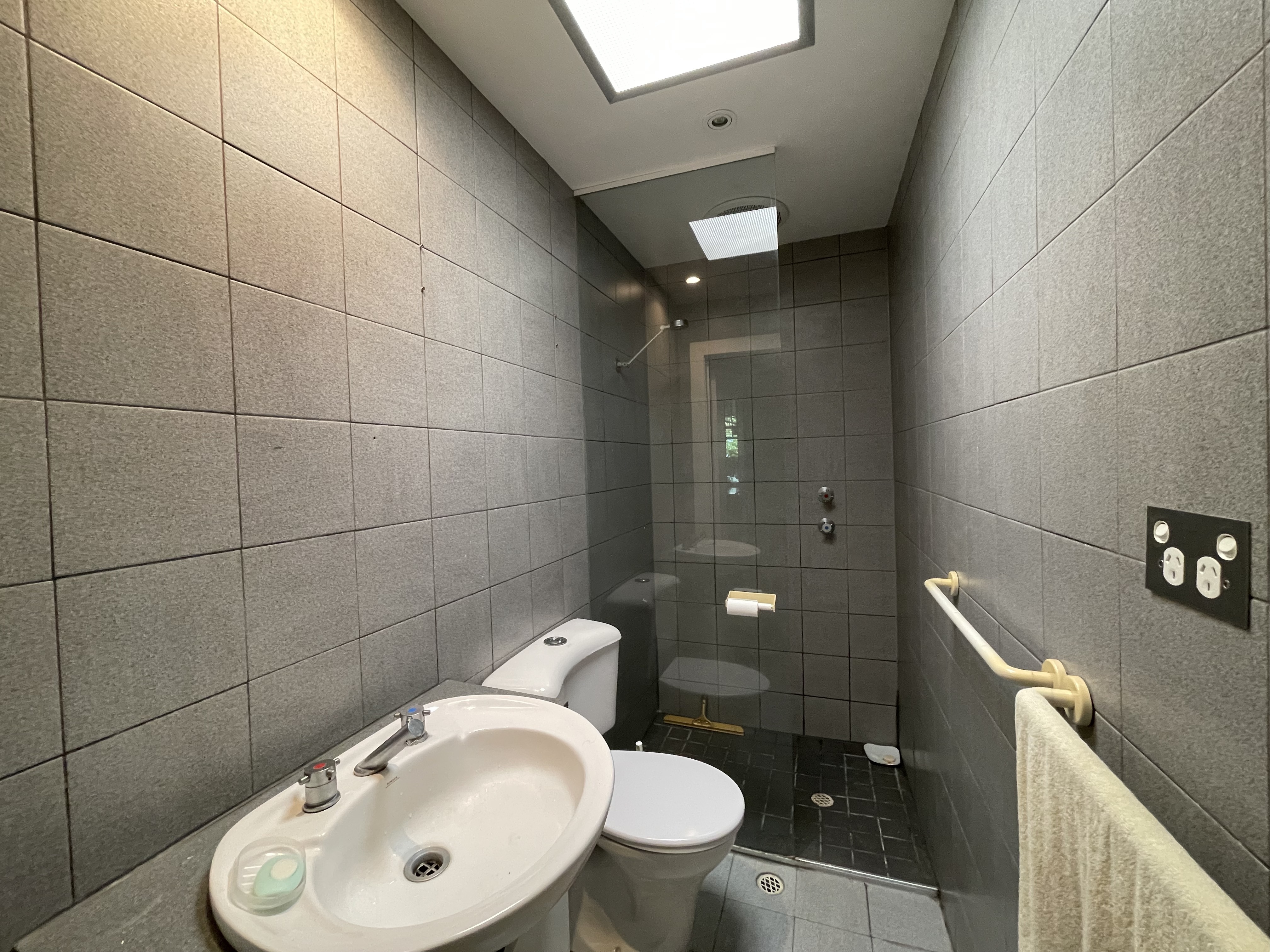 19  Westbury Street Hackney 5069