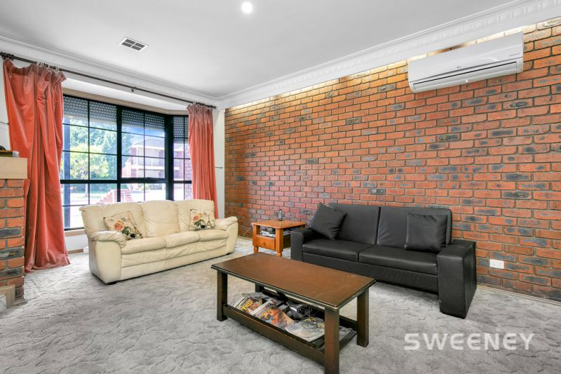 10 Elystan Road, Altona Meadows - Thumbnail 3