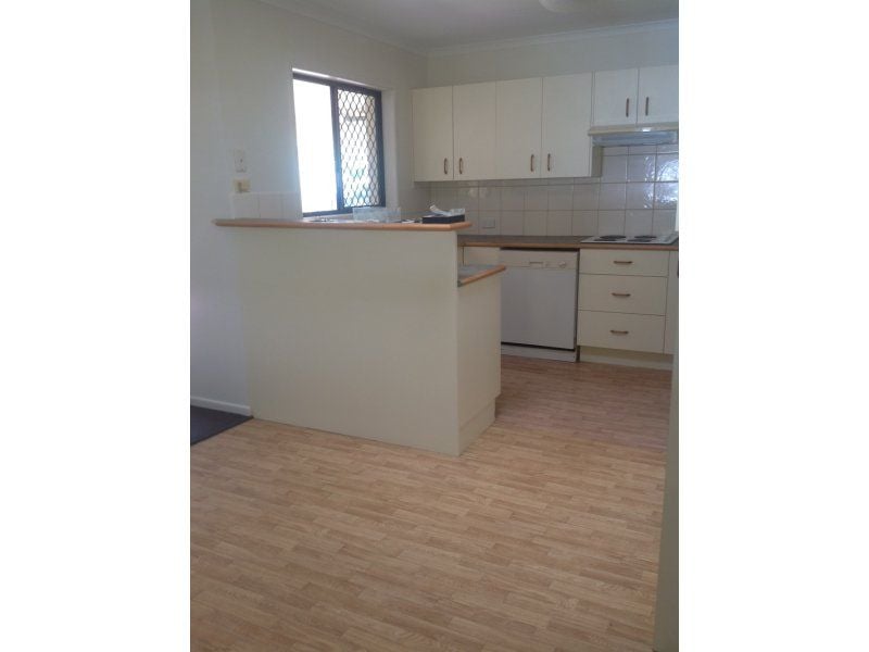 31 Oogar Street MAROOCHYDORE QLD, Maroochydore - Thumbnail 4