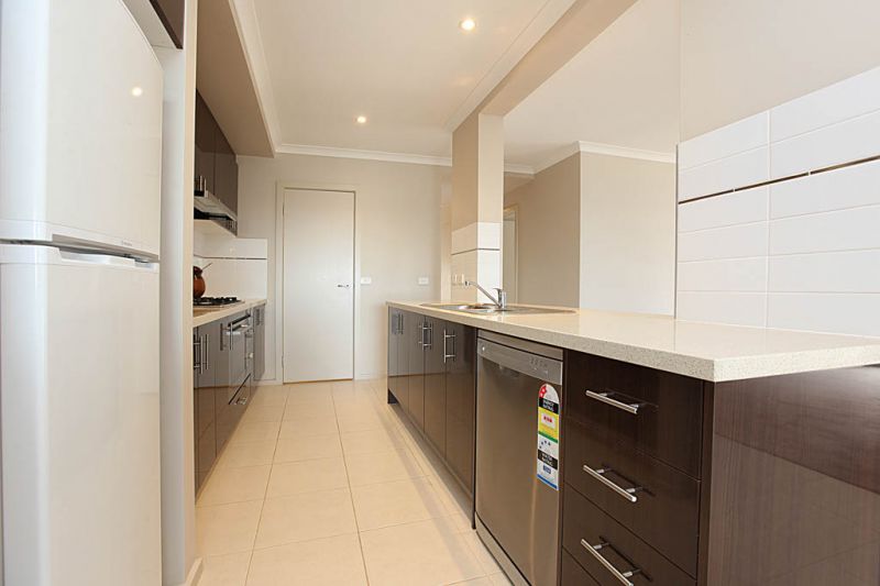 28 Windrest Way, Point Cook - Thumbnail 5