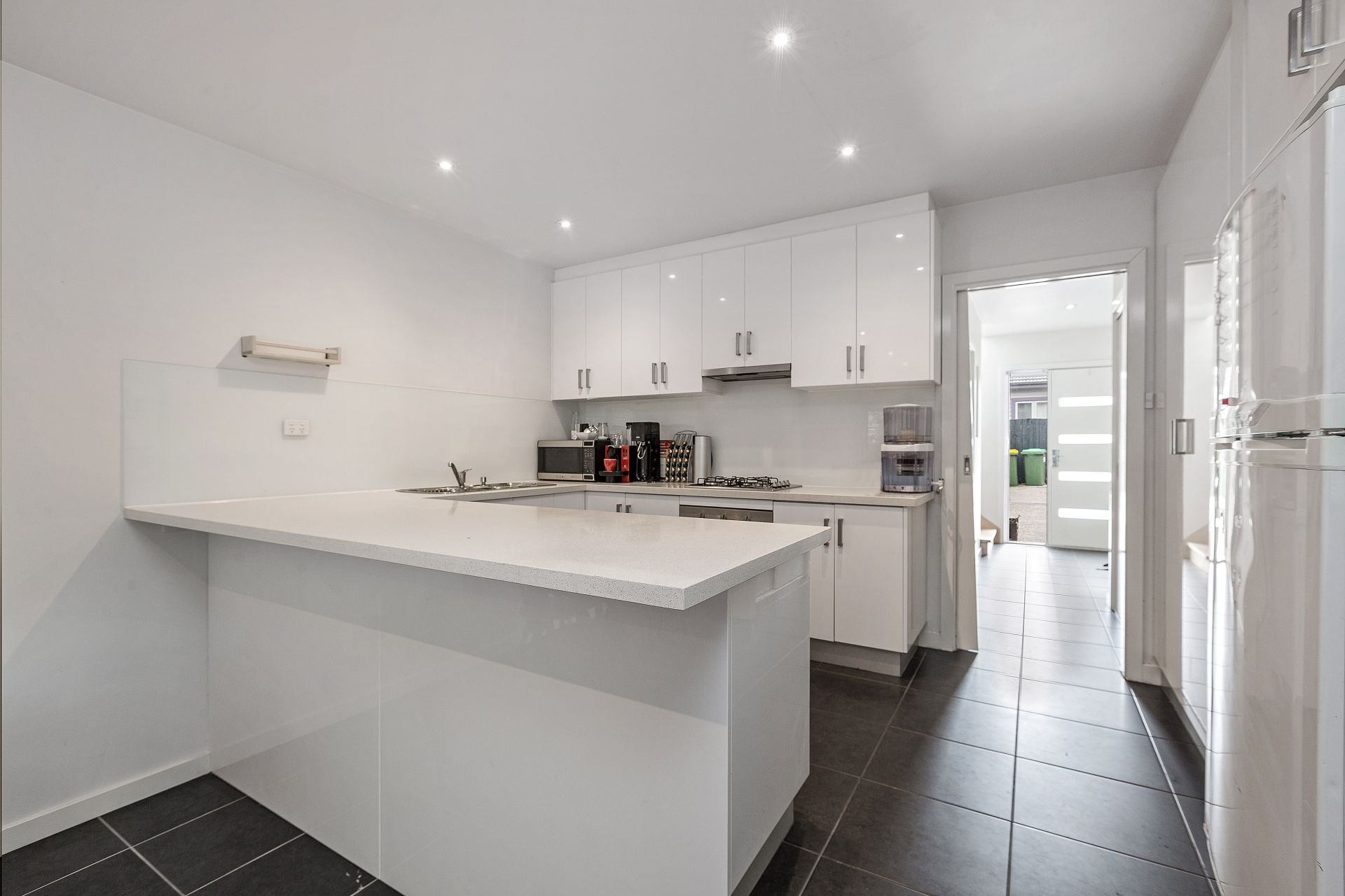 3/7 Ormond Road, West Footscray - Thumbnail 6