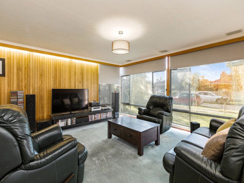 11 Cowra Street, Altona - Thumbnail 3
