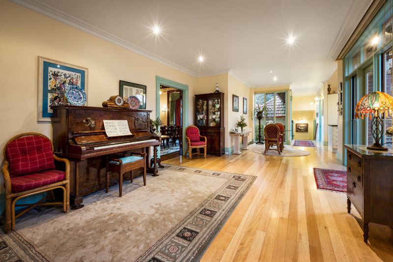 7 Sir William Street, Kew - Thumbnail 8
