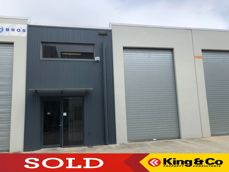 OFFICE WITH APPROVED FOOD PREP