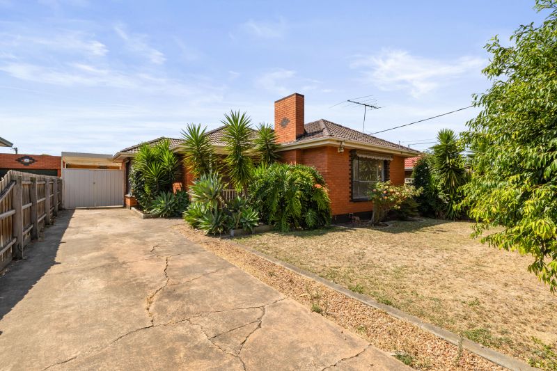 20 Churchill Avenue, Reservoir