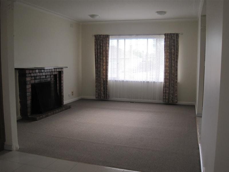 FABULOUS FRESHLY PAINTED FAMILY HOME !!!  ***INSP SAT 11TH AUG @ 11AM-11.15AM***