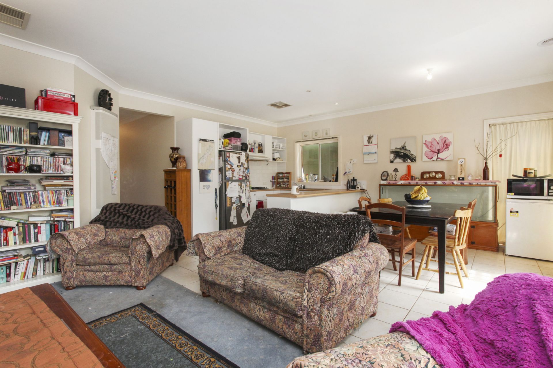 14 Cleland Way, Caroline Springs - Thumbnail 5