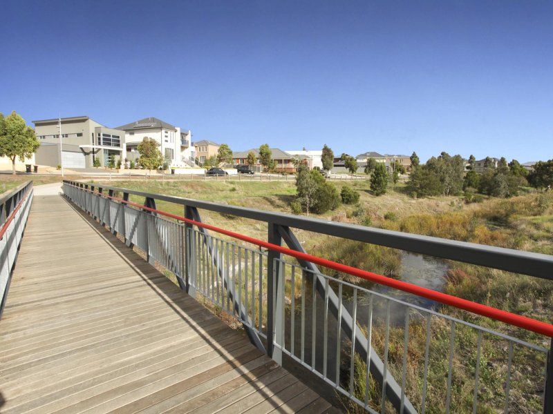 4 Caesia Way, Caroline Springs - Thumbnail 4