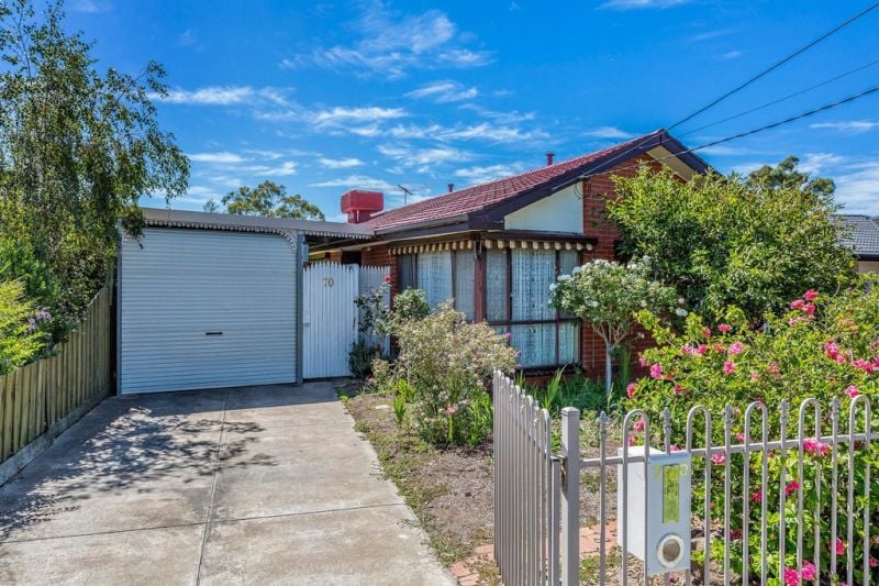 70 McIntyre Drive, Altona - Thumbnail 8