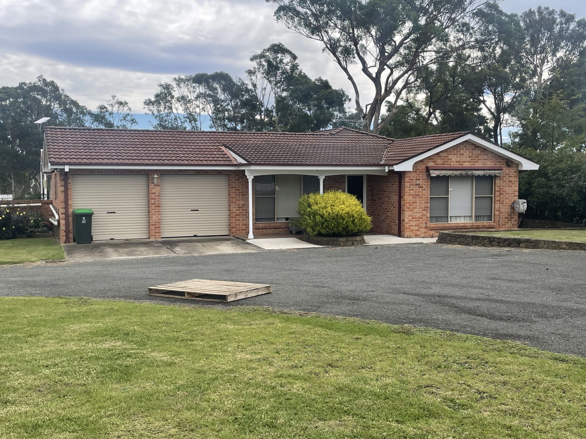 28 Lloyds Way, Bargo NSW 2574