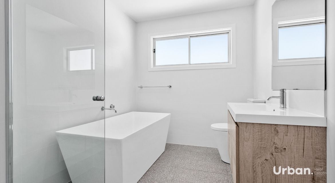 Tullimbar 2 Burrier Street