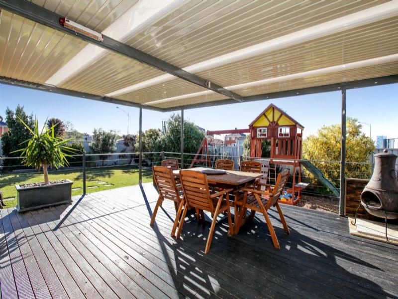 4 Maitland Place, Caroline Springs - Thumbnail 7