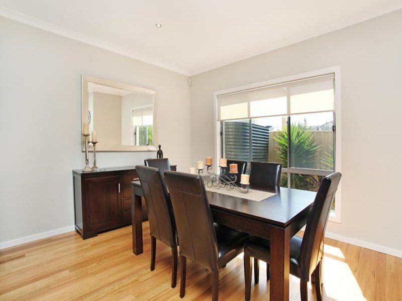 3/10-12 Kooyong Way, Caroline Springs - Thumbnail 4