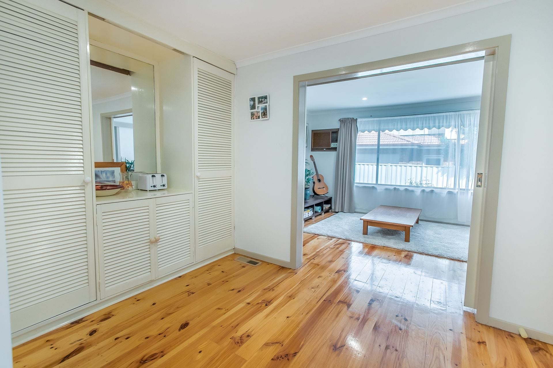 Spacious, Light Filled, Comfort And Convenience!